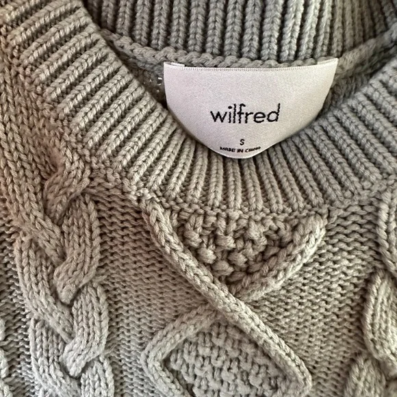 Aritzia Wilfred knit vest mint green like new - Picture 2 of 2